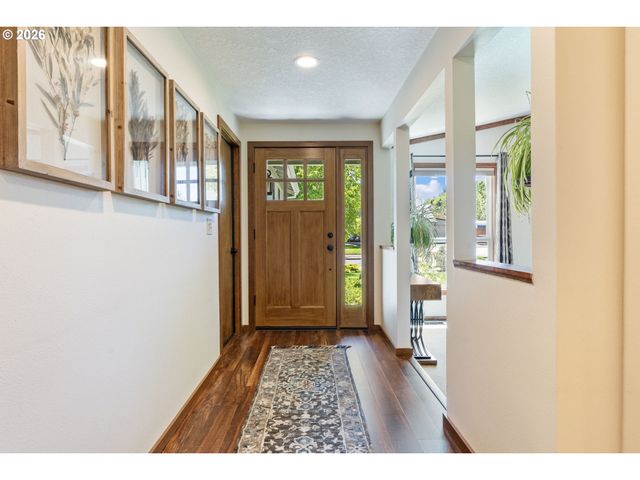 937 WILLAMINA Ave, Forest Grove, OR 97116