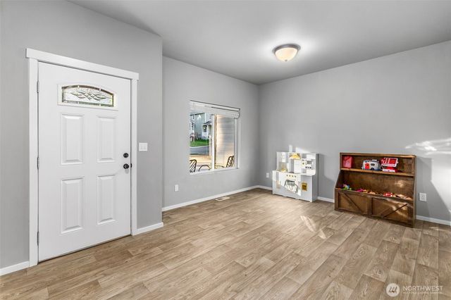 348 Briar Lane S, Tenino, WA 98589