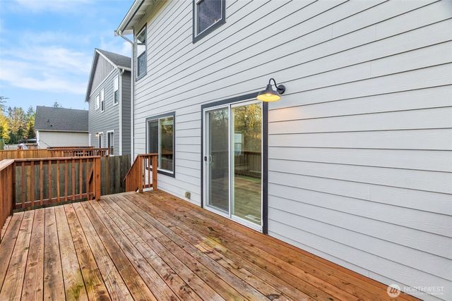 348 Briar Lane S, Tenino, WA 98589