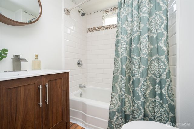 9028 Highland Avenue SW, Lakewood, WA 98498