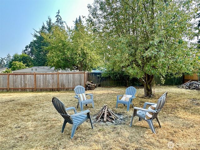 9028 Highland Avenue SW, Lakewood, WA 98498