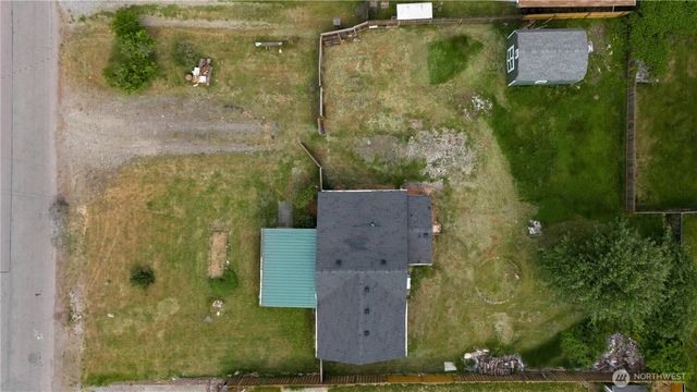 9028 Highland Avenue SW, Lakewood, WA 98498