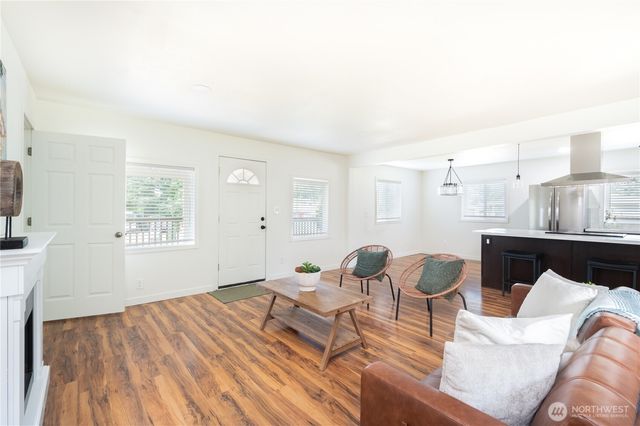 9028 Highland Avenue SW, Lakewood, WA 98498