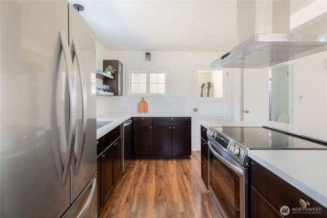 9028 Highland Avenue SW, Lakewood, WA 98498