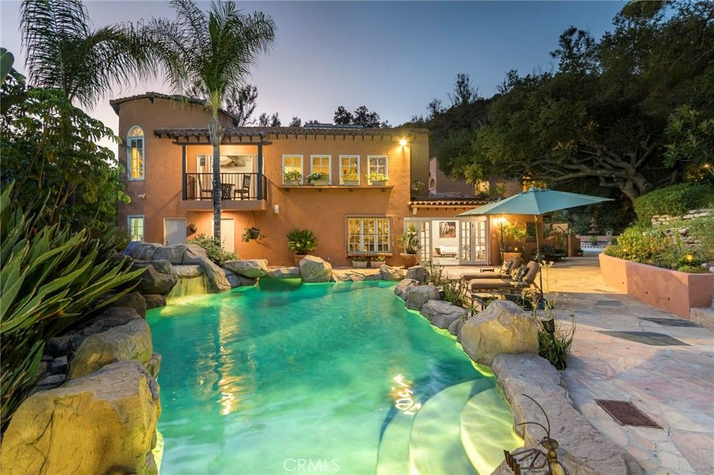 2401 Cascadia Drive, Glendale, CA 91206 — photo 3