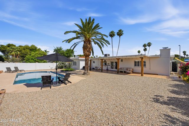 202 E SHARON Avenue, Phoenix, AZ 85022