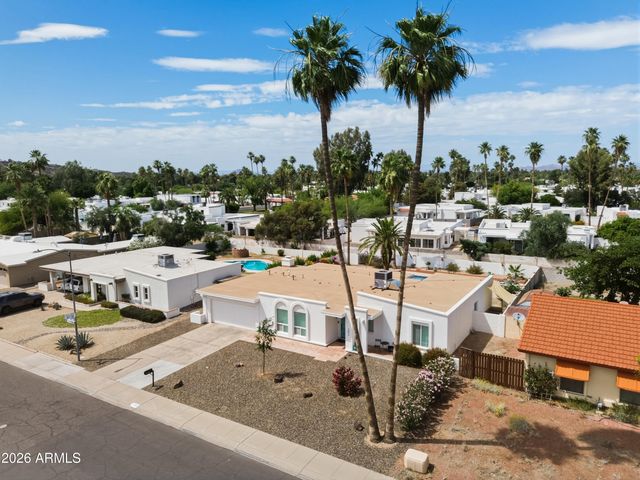 202 E SHARON Avenue, Phoenix, AZ 85022