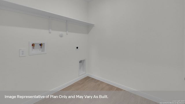 136 South Plains Road, San Marcos, TX 78666