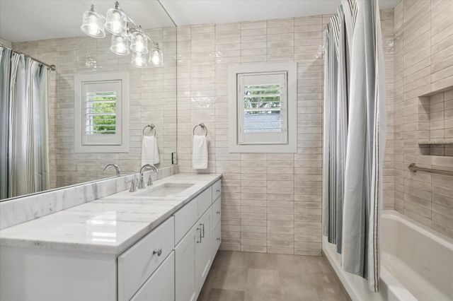 1310 Tulane Street, Houston, TX 77008