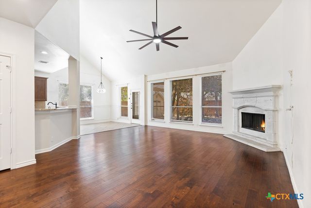 2994 Palomino Pass, Seguin, TX 78155