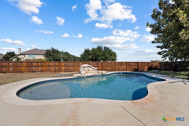 2994 Palomino Pass, Seguin, TX 78155