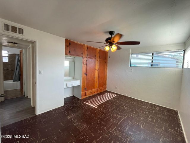 2731 N La Verne Avenue, Tucson, AZ 85712