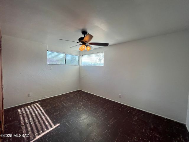 2731 N La Verne Avenue, Tucson, AZ 85712