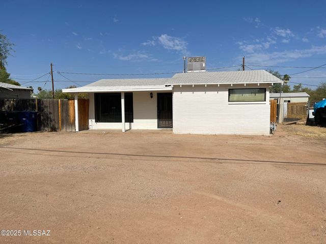 2731 N La Verne Avenue, Tucson, AZ 85712