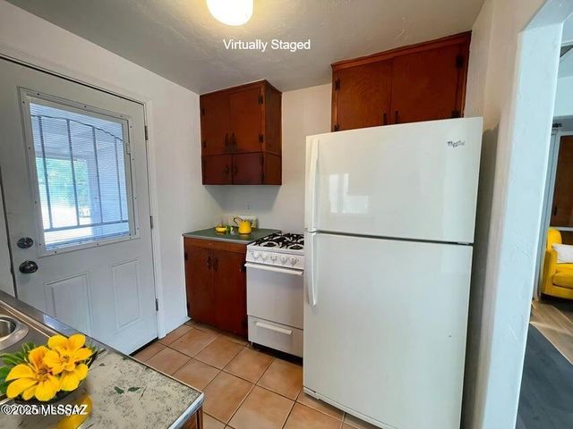 2731 N La Verne Avenue, Tucson, AZ 85712