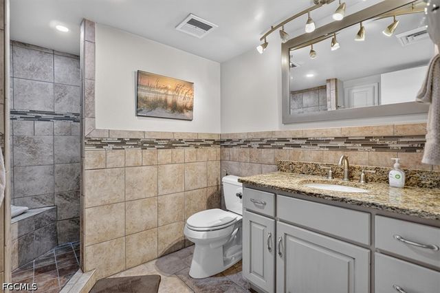 7000 Estero BLVD 205, Fort Myers Beach, FL 33931