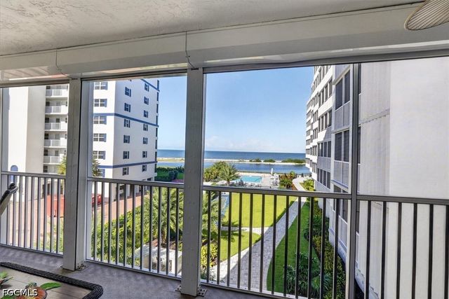 7000 Estero BLVD 205, Fort Myers Beach, FL 33931