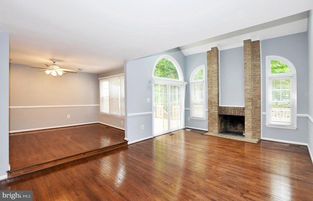 10121 CRESTBERRY PL, Bethesda, MD 20817