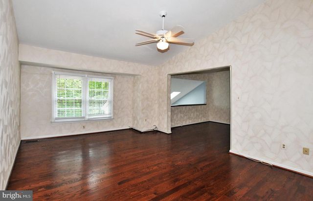 10121 CRESTBERRY PL, Bethesda, MD 20817