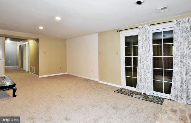 10121 CRESTBERRY PL, Bethesda, MD 20817