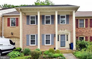 10121 CRESTBERRY PL, Bethesda, MD 20817