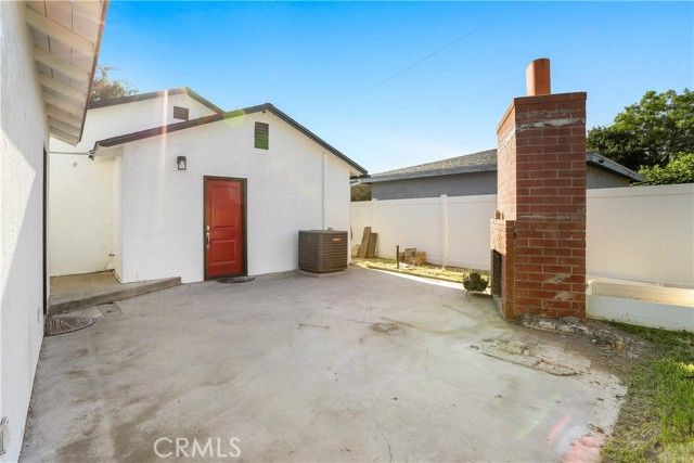 1024 Lawton, Redlands, CA 92374