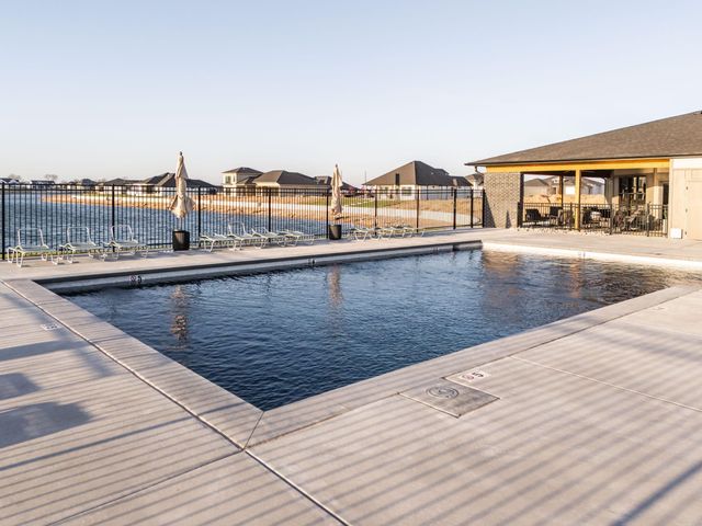 8374 W Waterway Ct, Maize, KS 67101