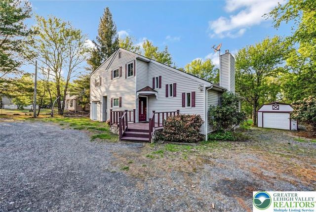 61 Chapman Circle, Penn Forest Twp, PA 18210