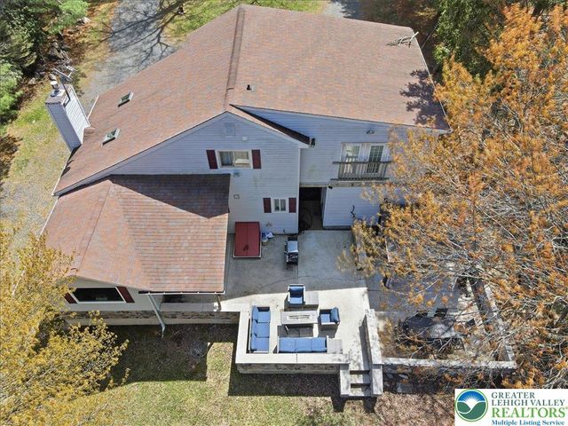 61 Chapman Circle, Penn Forest Twp, PA 18210