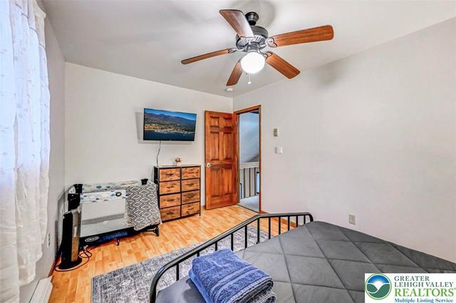 61 Chapman Circle, Penn Forest Twp, PA 18210