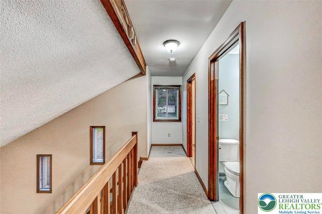61 Chapman Circle, Penn Forest Twp, PA 18210