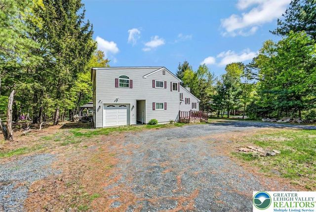 61 Chapman Circle, Penn Forest Twp, PA 18210