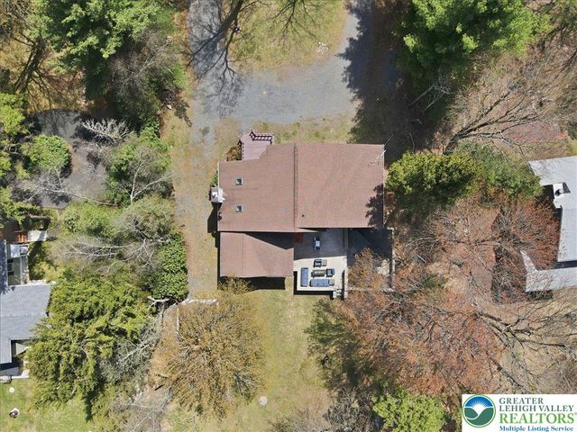 61 Chapman Circle, Penn Forest Twp, PA 18210