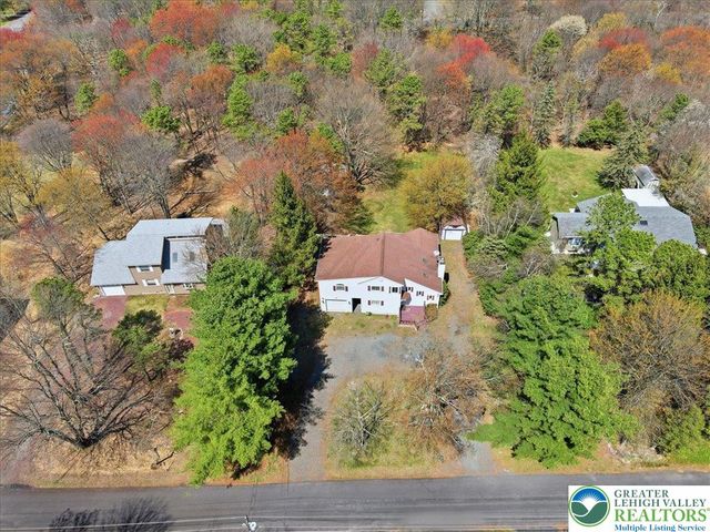 61 Chapman Circle, Penn Forest Twp, PA 18210