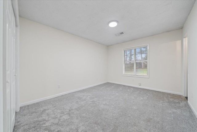 947 HUNTERS RETREAT DR, Collierville, TN 38017