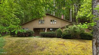 10 Tallapoosa Road, Johnson City, TN 37604