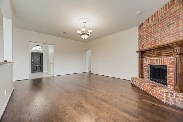 12811 Greenhaven Drive, Frisco, TX 75035