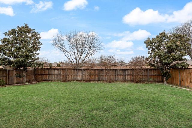 12811 Greenhaven Drive, Frisco, TX 75035