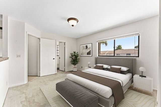 8638 Eagle Run Drive 15, Boca Raton, FL 33434