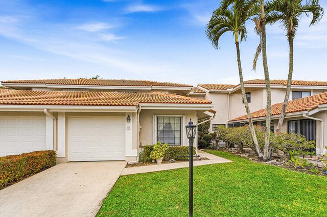 8638 Eagle Run Drive 15, Boca Raton, FL 33434