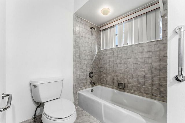 8638 Eagle Run Drive 15, Boca Raton, FL 33434