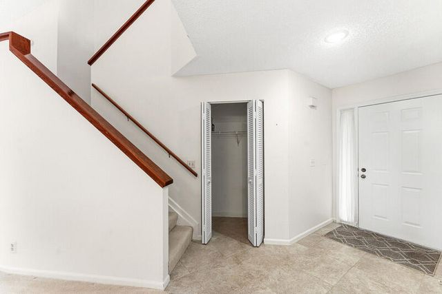 8638 Eagle Run Drive 15, Boca Raton, FL 33434