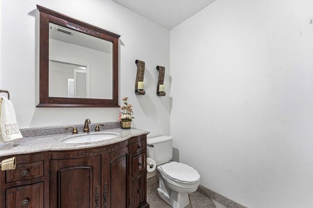 8638 Eagle Run Drive 15, Boca Raton, FL 33434