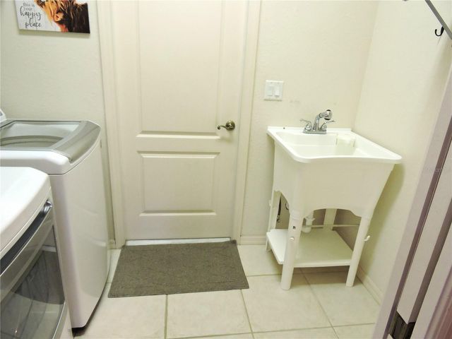 110 MARINER LANE, Rotonda West, FL 33947