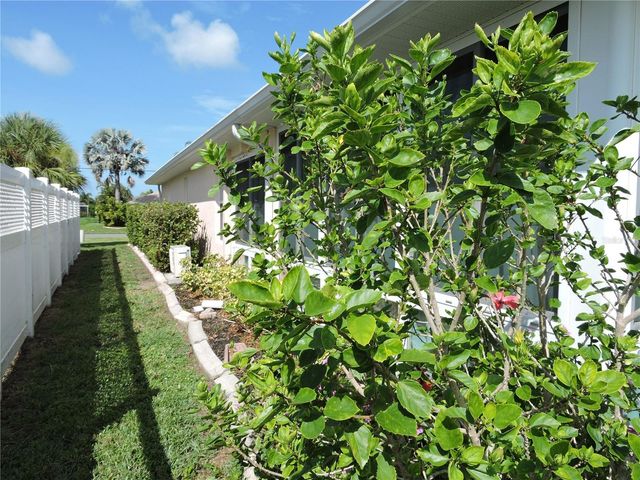 110 MARINER LANE, Rotonda West, FL 33947