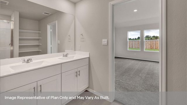 213 HODGES ST, Maxwell, TX 78656