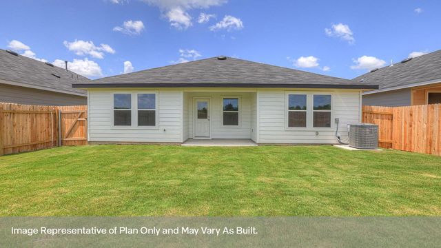 213 HODGES ST, Maxwell, TX 78656