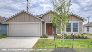 213 HODGES ST, Maxwell, TX 78656