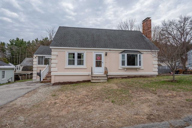 31 Rosemont Avenue, Manchester, NH 03103