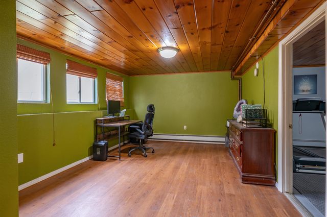 31 Rosemont Avenue, Manchester, NH 03103